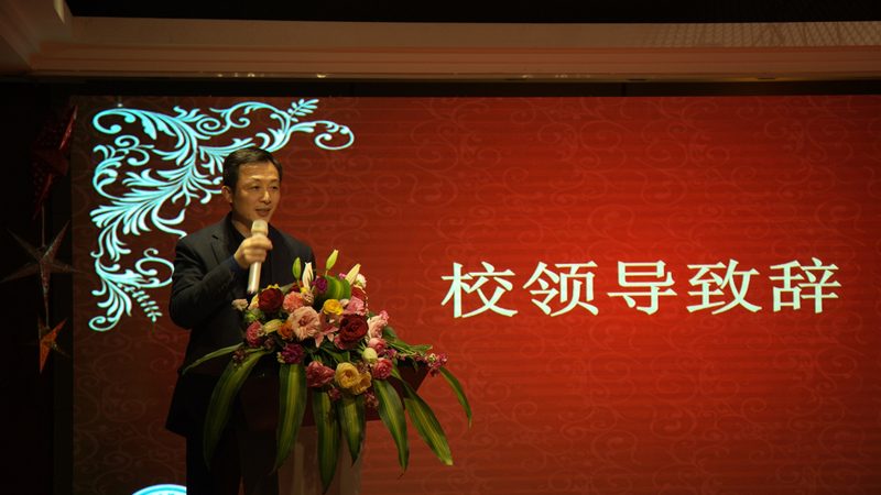 连接器材质大揭秘：哪种更耐用？**